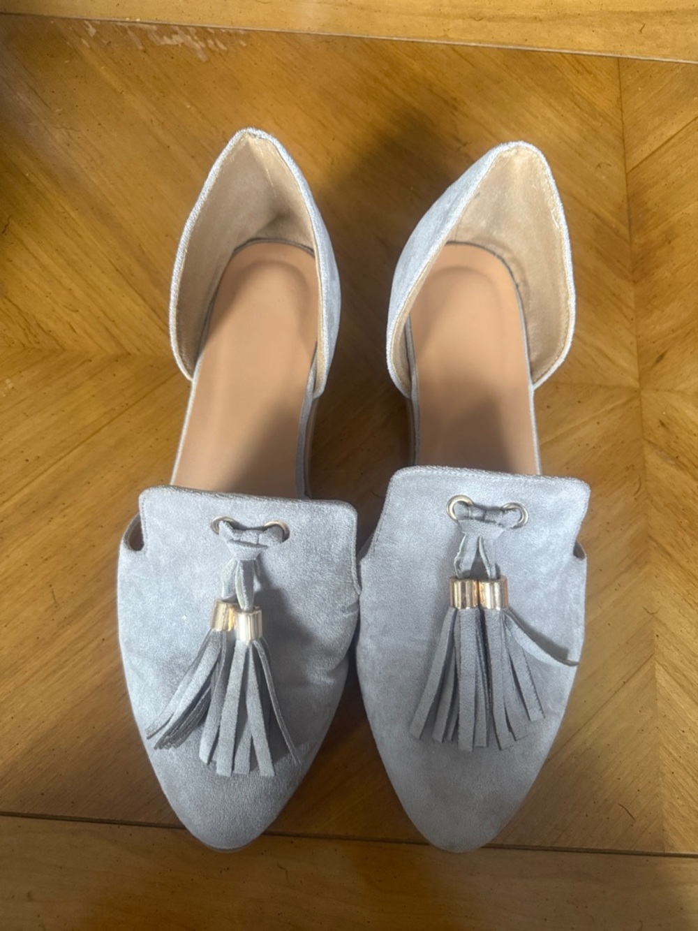 Women’s Light Gray Tassel Pointed Toe Flats
